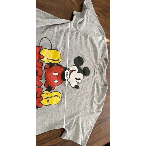 Disney Men's Mickey Mouse Large Classic Iconic Pose Graphic T-Shirt Gray Tee L - Picture 6 of 13